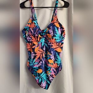 🔴NEW TAGS ON🔴 Tropical Women's Swimwear